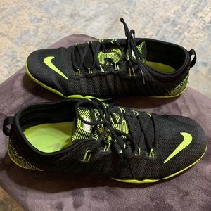 Nike Free 1.0 Cross Bionic Black Volt